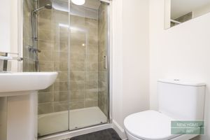 Photo 30- click for photo gallery